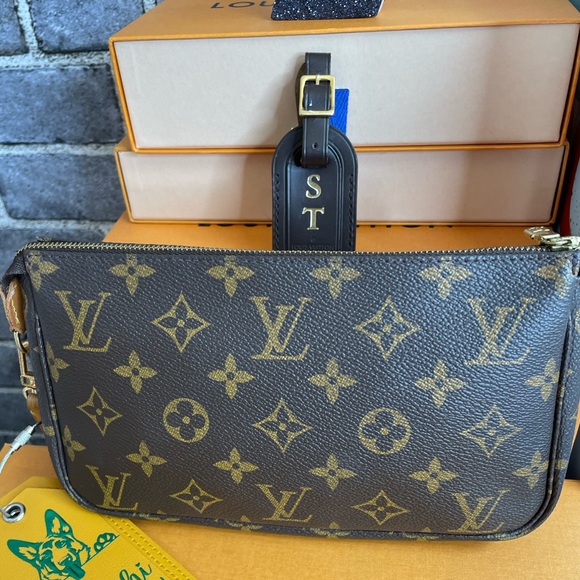 🔥SOLD🔥Authentic Louis Vuitton Pochette Accessories - Picture 11 of 16